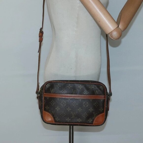 LOUIS VUITTON Monogram Trocadero 23 Shoulder Bag M51276 LV Auth 133909 - Picture 1 of 15